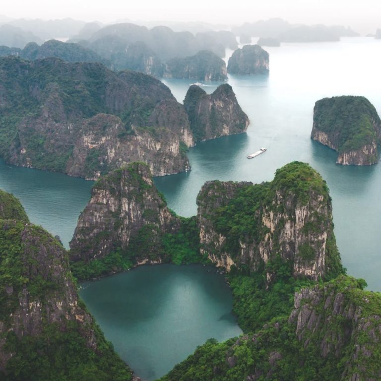 Halong Bay – Cat Ba Archipelago recognized as World Geological Heritage