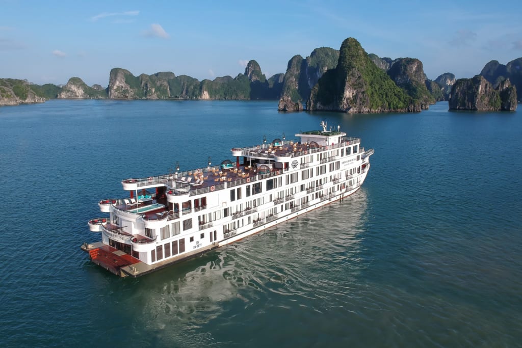 Ambassador Cruise - the largest 5-star cruise in Halong Bay