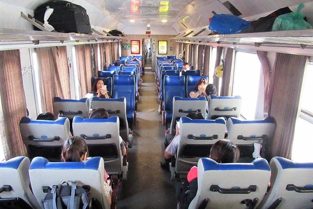 Hanoi - Hai Phong train 